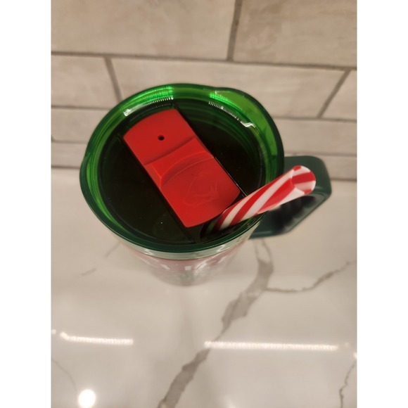 Bucees 2024 Yukon Outfitters 40 oz. Christmas Tumbler With Straw & Green Handle - Picture 6 of 11